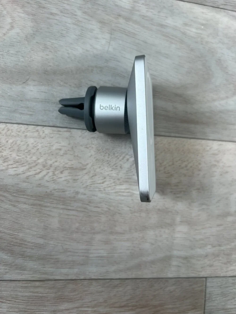 MagSafe Car Vent Pro Phone Holder Model #WICOO2